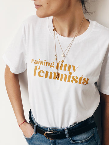 Raising Tiny Feminists T-shirt Weiß